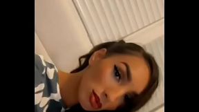 Nora ma ch&eacute_rie