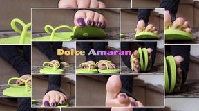 Dolce Amaran in an unmissable toe wiggling video- FOR MOBILE DEVICES USERS - TOE WIGGLING - NAILS FETISH - FLUORESCENT FLIP FLOPS - TOES- BIG TOE