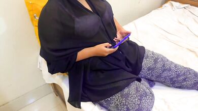 Hot Arab girl moans loud watching Iraqi porn on her phone in bed