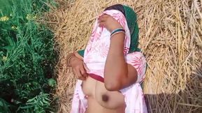 Village Bhabhi First Time Outdoor Sex Video
