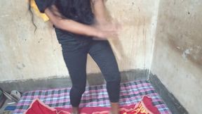 Bangladeshi Desi Wife Dance