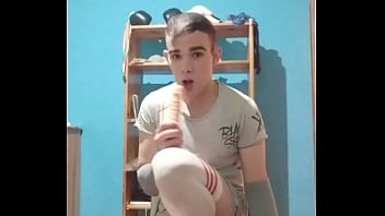 Femboy foot and sucking