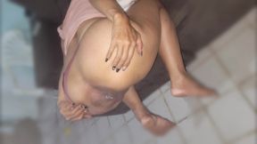 Deep Throat Skills of a Maid