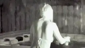 Blonde slut loves blowing cock in the jacuzzi