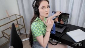 ”Step Daddy caught Stepdaughter watching porn & practicing handjob! - Hazel Moore”