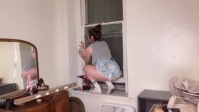 Home Improvement: a Melody Mynx Solo No Make up