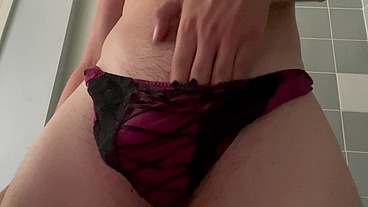 Does my thong turn you on ?