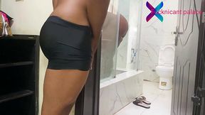 I KNOW MY STEPDAD ALWAYS WATCH ME BESIDE THE DOOR EACH TIME AM TAKING MY SHOWER AND I LET HIM FUCK ME THIS TIME AND I SQUIRT FOR HIM.FULL VIDEO