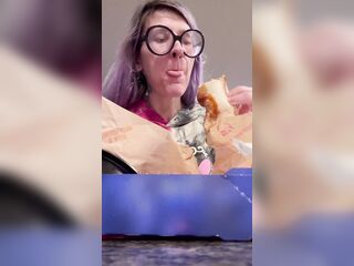 67 Giantess Eating & Burping