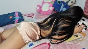 Wet dreams cause me to masturbate alone in my room Sexy squirt