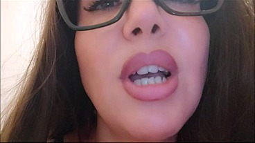 5 hot minutes of domination with my stepmom