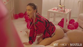 Mary Frost - 4K - Surprise for husband on Valentine&#039_s day