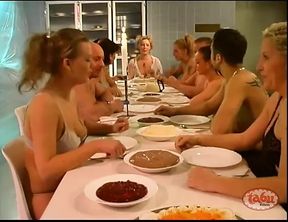 Tabu Film Klassiker: Tortenschlacht - Total Versaut (ax)