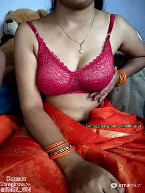 Telugu aunty showing puku