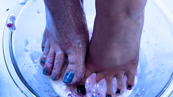 Miss Bimby&#039_s Feet Made Your Dessert Ready