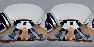 Jessie Ames Thanks Her Man With A Sloppy Blowjob