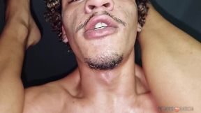 o entregador veio errado mas a safadeza foi a mesma . leleke12