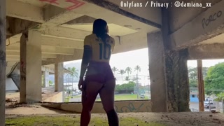 Fucking Damiana Flowers' hot pussy on a beautiful beach with an abandoned building 🔥💦