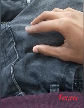 I like suti meye like 18+ year girl so hot and sexy