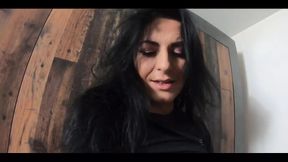 Any Older Men Here to Fuck Me?