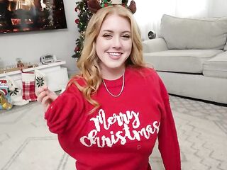 Snow Day With Little Step Sis - Penelope Snaps