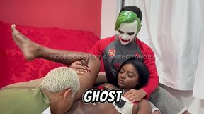 look how naughty this delicious wife is being shared by two football halves olha que safada essa esposa deliciosa sendo divida por dois time de futeboll