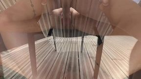 nouvelle video cadeau de 11 min mes coquins je defile en maillot de bain ...