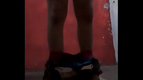 Un video por pascuas con eyaculasion para que tengan sus huevos