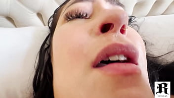 Rosina Lux Gets Her Pussy Fixed By Hume Love&rsquo_s Cock!