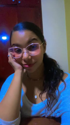 Public teen teases her body in a crowded place