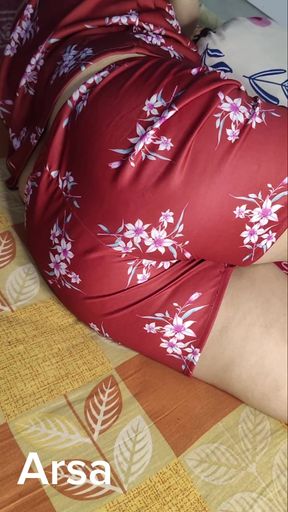 Fucking s wife arsa from behind, fucking her fluppy shaved pussy