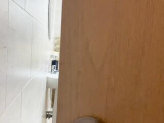 This guy looks at me and I end up sucking penis