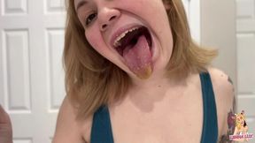 Giantess Lunch Break 2