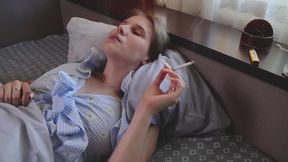 The first cigarettes early in the morning