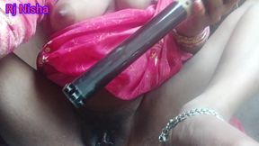 Indian housewife rj nisha solo play with torch light