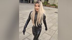 Tranny public in the city full in latex! Public masturbation! Blowjob! Titfuck! Cum on Ass!