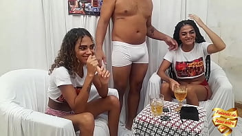 Intimate Talk Leads to Steamy Revelations
