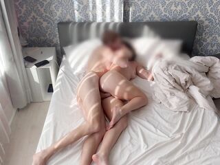 Ardent sex of a real pair in the morning, lascivious large booty