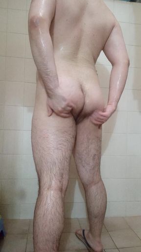 Ass N Thigh Worship in the Shower