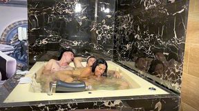 threesome in jacuzzi with two huge cocks and my wet pussy - bucarasex