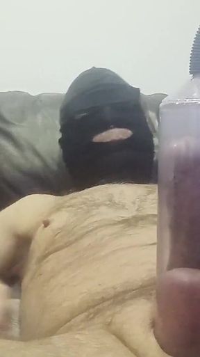 Slave4udom, Pump Vacuum Penis and Balls