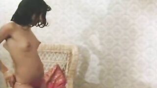 Linda Jade, Jennifer Sax, My Ling in classic fuck clip