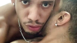 Pompino, 69, coppia, senza preservativo, facciale, leccata – ragazzi giovani e amatoriali con piercing e grosso cazzo che si fanno scopare nel culo