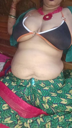 I want big black dick... Indian bbw wife saree dance and nude show   Clip 3