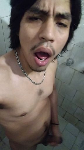 Look at Me as I Pull It Through the Water