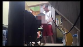 O uber veio mamar e ser mamado enquanto eu trabalhava.