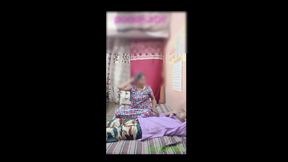 When I Was in My Room, I Heard Some Sound, When I Saw Jethji, His Legs Ached, Told Me to Deewane
