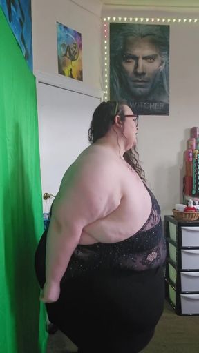 Lets Strip and Dance SSBBW