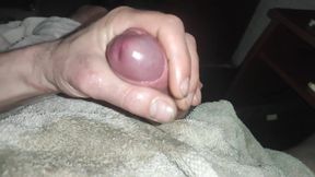 Masturbating while urinating because I can't hold it in