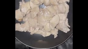 CHICKEN &amp_VEGETABLES IN MY VIRGIN TEEN BEAUTIFUL 18YEAR OLD WET SEXY PUSSY-BEST SAUDI AMATEUR MASTURBATE-KINKY FOOD FETISH-ARABIAN SNOWWHITE-LOS ANGELES-USA-2025-UNITED STATES OF AMERICA-ARAB PORN-